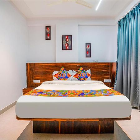 Fabhotel Crystal Inn - Nr Suvarndeep Chowk Pimpri-Chinchwad Екстер'єр фото