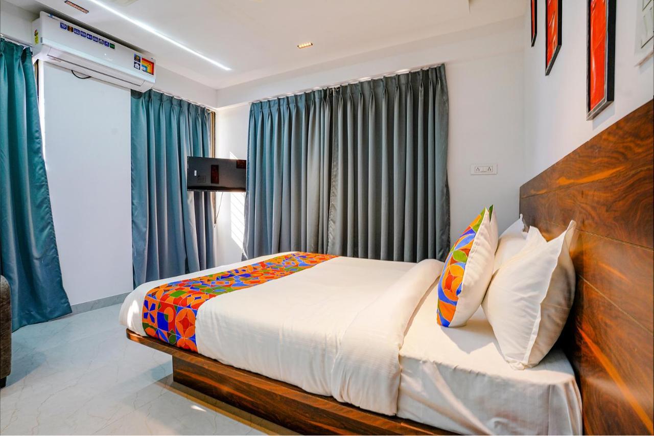 Fabhotel Crystal Inn - Nr Suvarndeep Chowk Pimpri-Chinchwad Екстер'єр фото