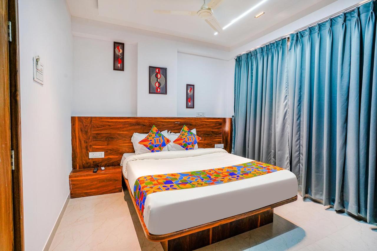 Fabhotel Crystal Inn - Nr Suvarndeep Chowk Pimpri-Chinchwad Екстер'єр фото