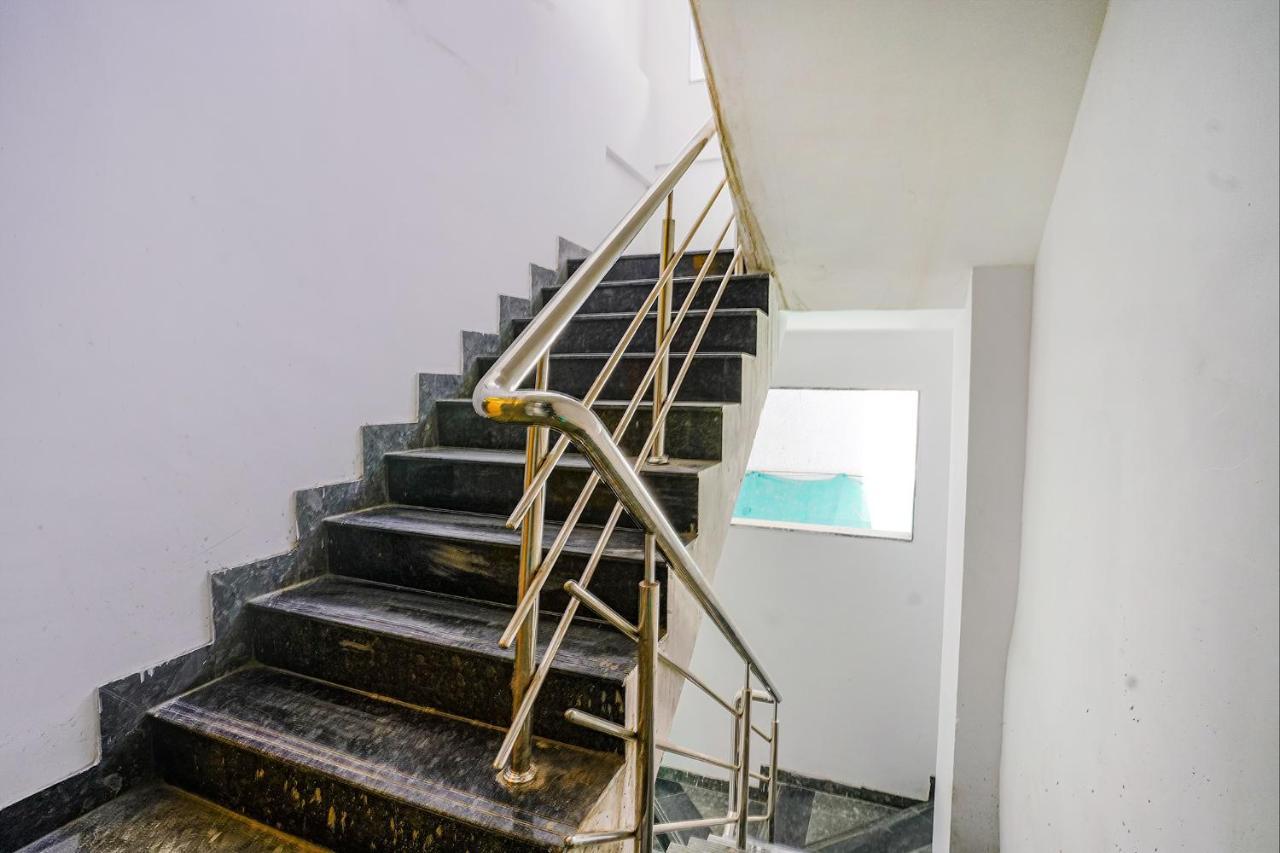 Fabhotel Crystal Inn - Nr Suvarndeep Chowk Pimpri-Chinchwad Екстер'єр фото