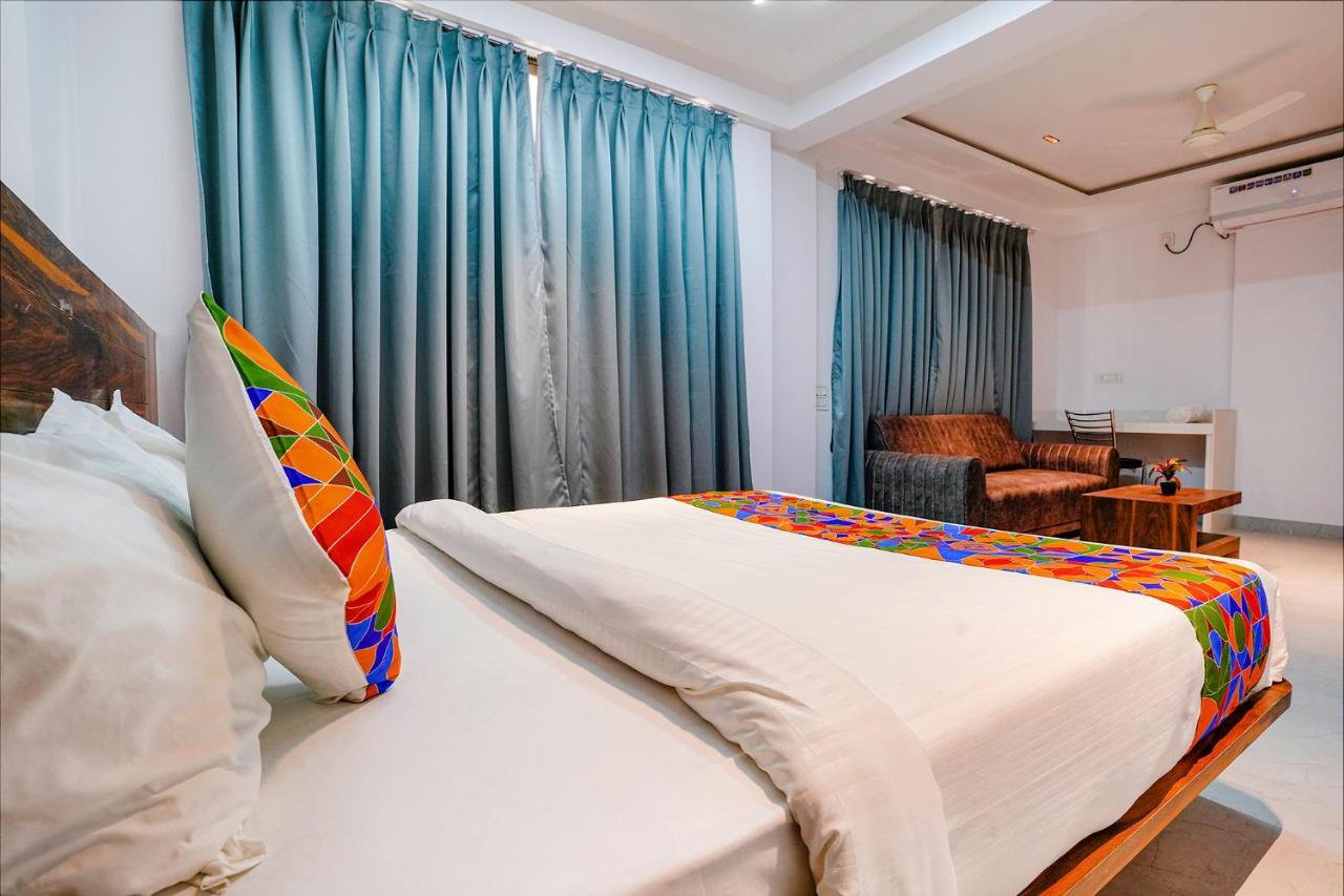 Fabhotel Crystal Inn - Nr Suvarndeep Chowk Pimpri-Chinchwad Екстер'єр фото